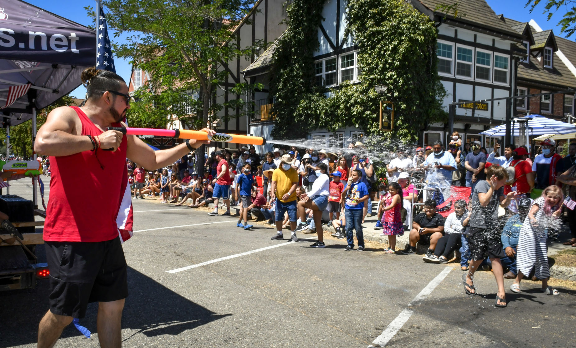 070421 Solvang 4th parade 03.JPG